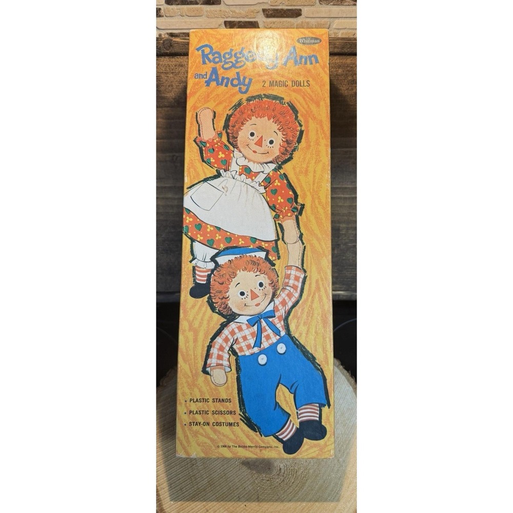 Whitman 1968 Raggedy Ann and‎ Andy Paper Dolls, Missing Scissors